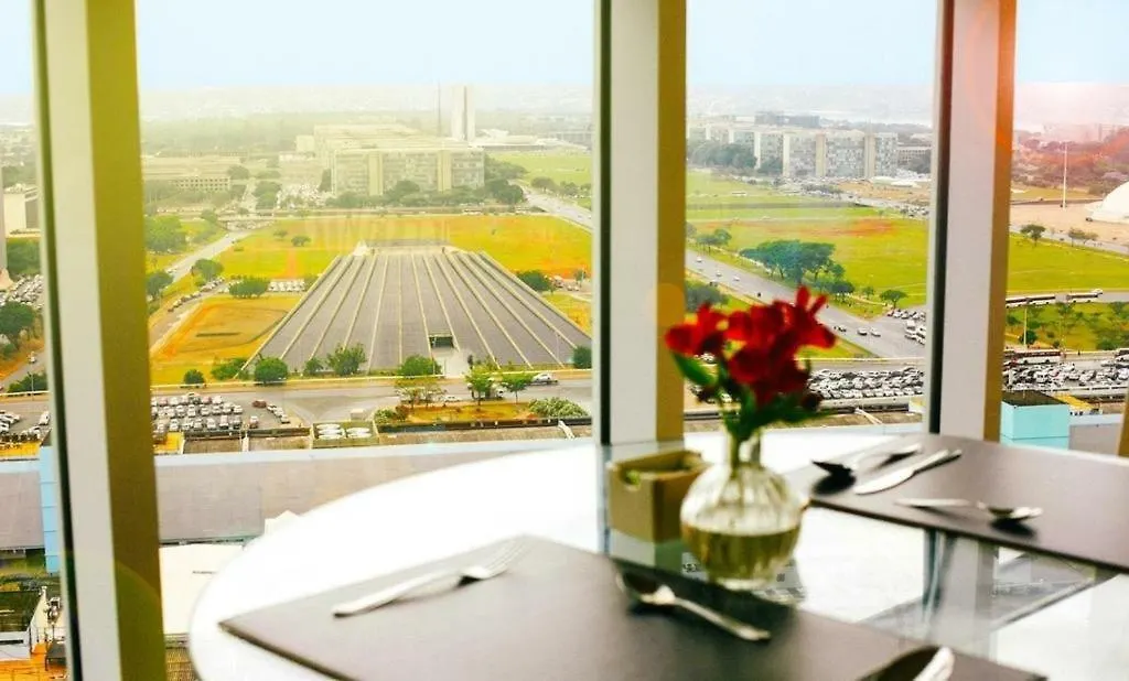 Ed Saint Moritz, Flat Com Garagem 02, Shn No Coracao De Brasilia Apartment